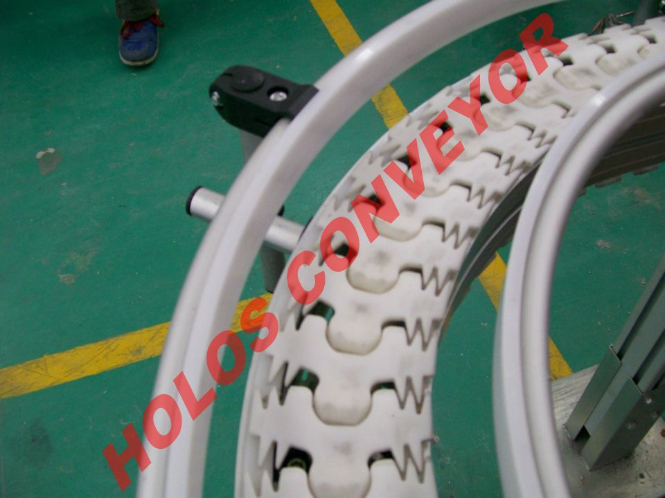 柔性鏈板輸送機(jī)的特點(diǎn)及組成部分是什么？
