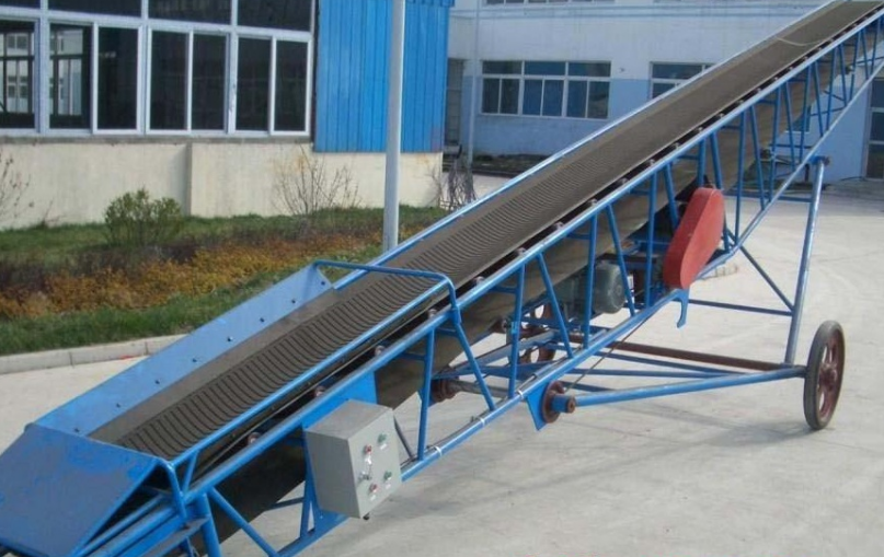 帶式輸送機(jī)都有哪些部分組成？